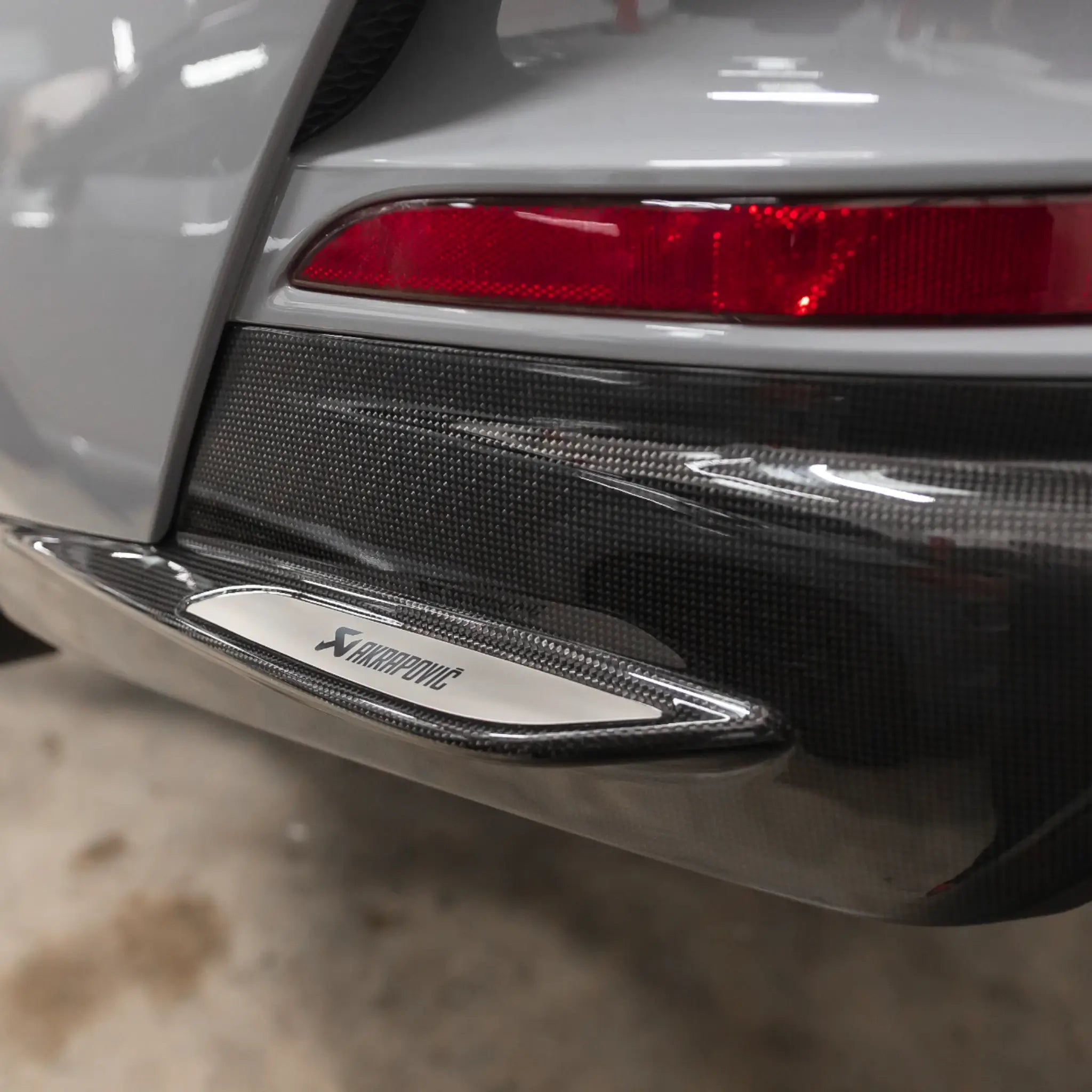 Porsche 992.1 GT3 / Touring | Akrapovic Carbon Diffuser (High Gloss ...